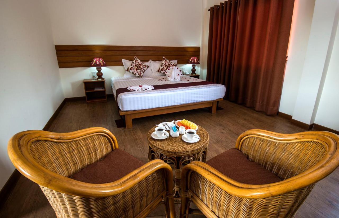 Royal Aykare Lodge バガン エクステリア 写真